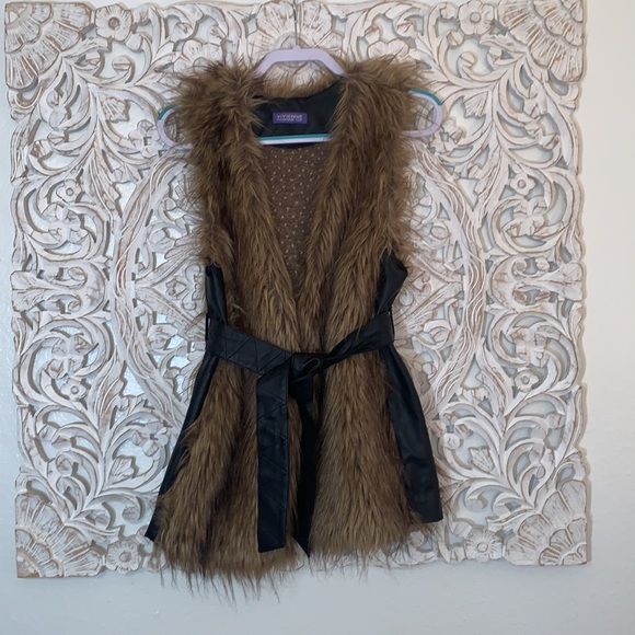 NWOT Vivienne Tam Faux Fur Leather Panel Wrap Vest - Picture 4 of 5